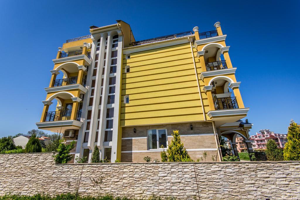 Hotel Luxor 로제넷츠 외부 사진
